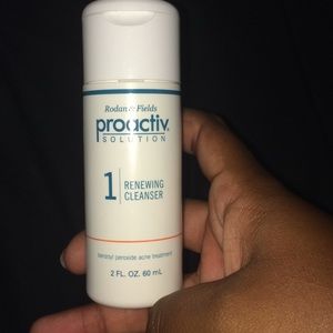 Proactiv Solution Renewing Cleanser